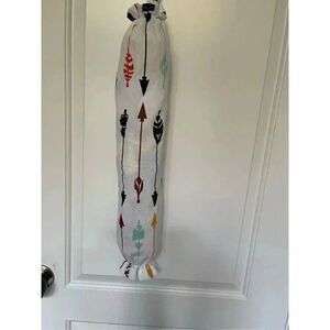 Handmade Plastic Bag Holder- Arrows